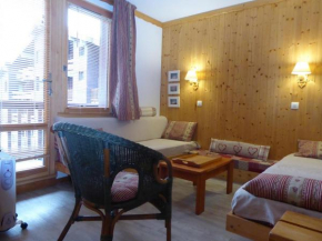 Duplex cosy 6 pers à 150m des pistes avec parking gratuit, balcon, appareils à raclette et fondue - FR-1-329-86
